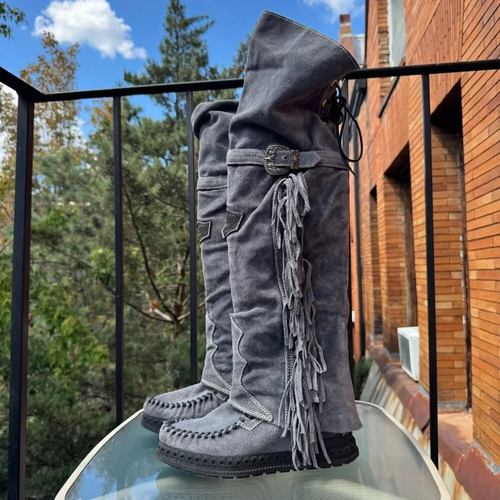 New El Vaquero Coleen Silverstone Wedge Moccasin Boots Grey US 8 / EUR 38